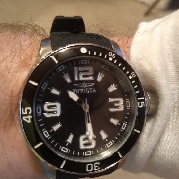 Invicta watches and speciality case - Picture 6 of 8